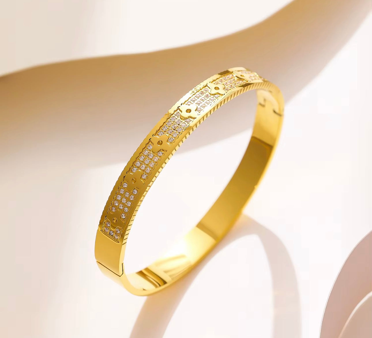Flower diamond - bangle