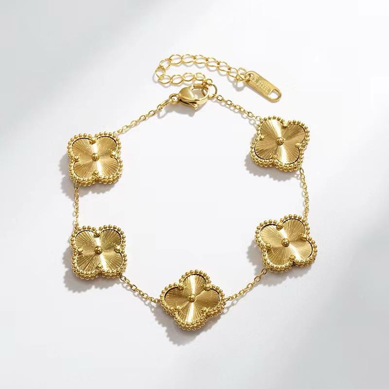 Clover Bracelet- Gold