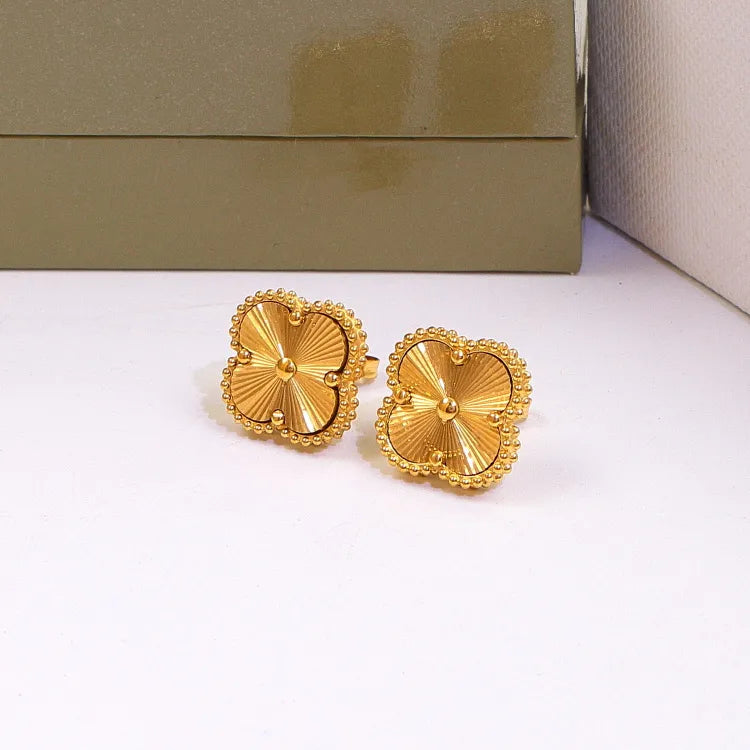 Clover Earrings- small gold