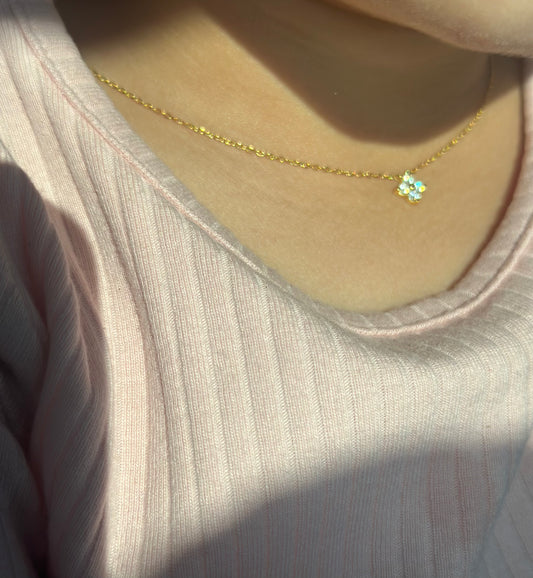 Small star -necklace