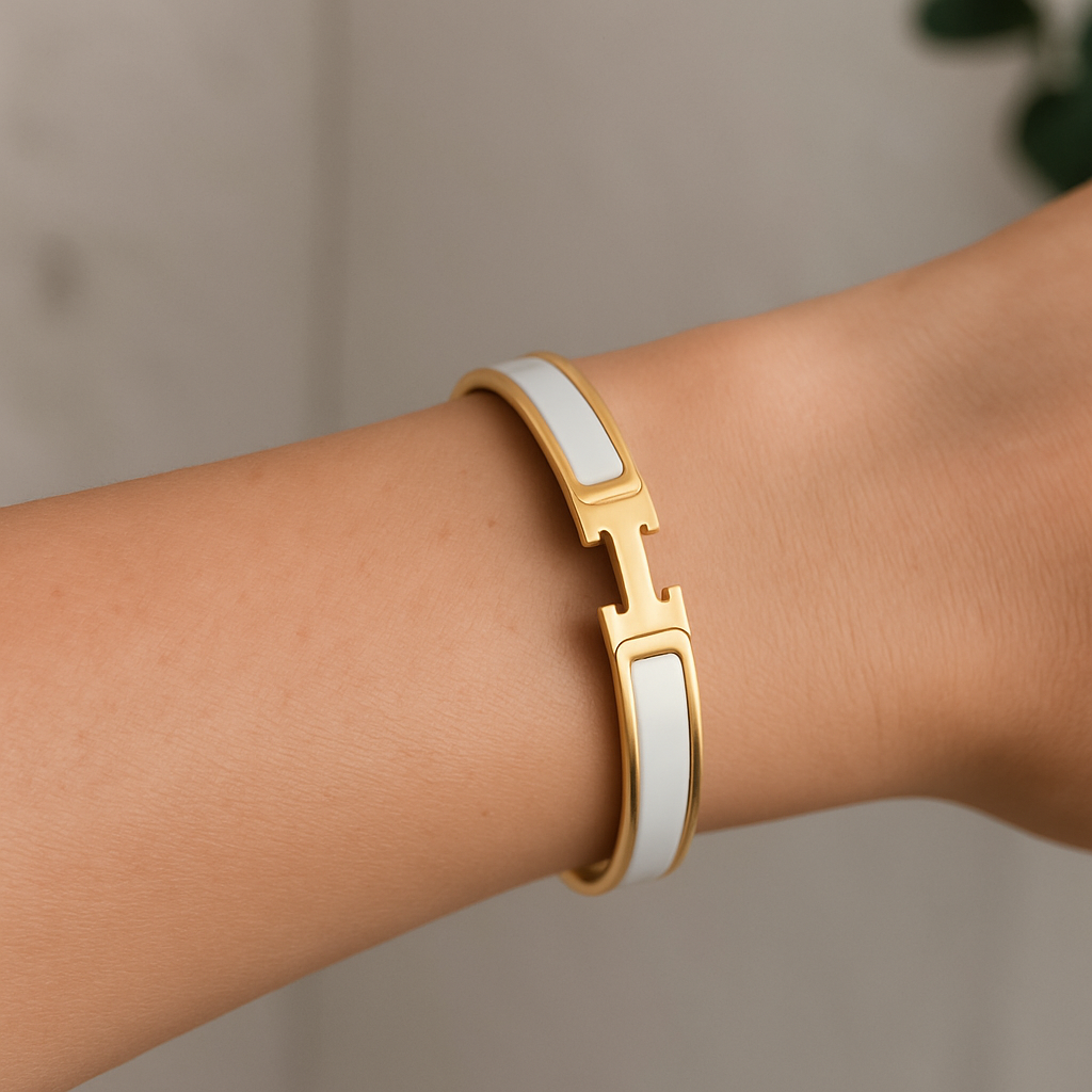Skinny H Bangle -