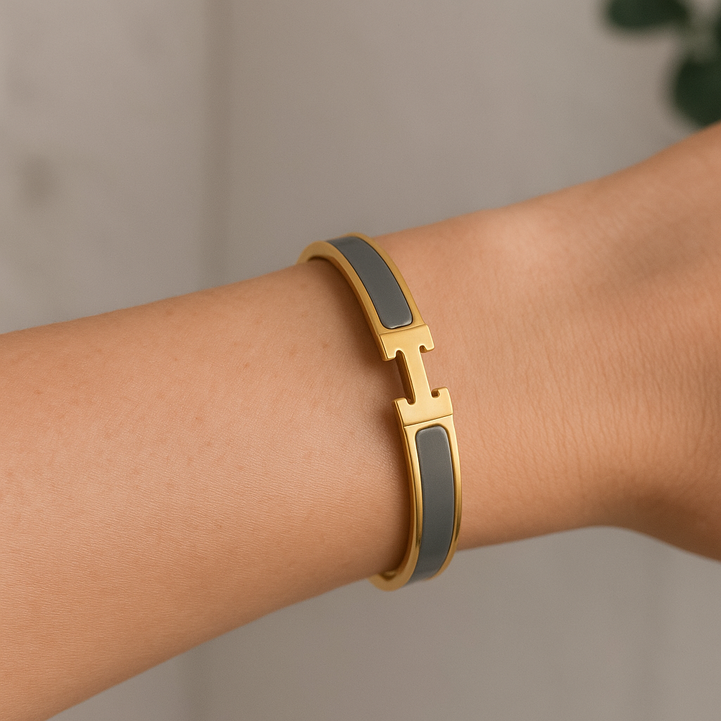 Skinny H Bangle -